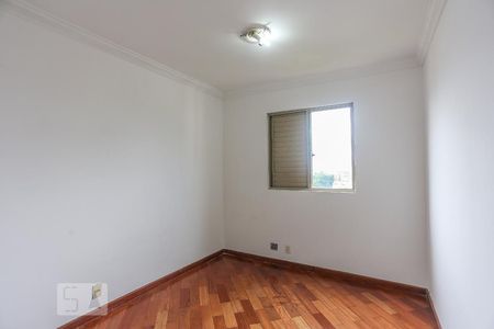 Quarto 1 de apartamento para alugar com 3 quartos, 64m² em Vila Butantã, São Paulo