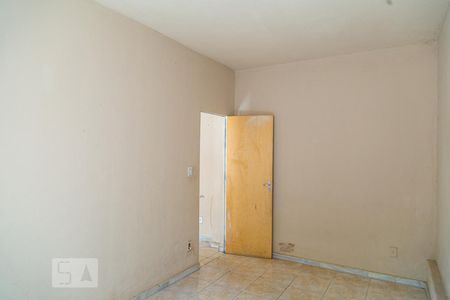 Quarto de casa para alugar com 1 quarto, 60m² em São Geraldo, Belo Horizonte