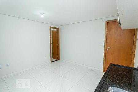 Sala e cozinha de apartamento para alugar com 1 quarto, 37m² em Santana, São Paulo