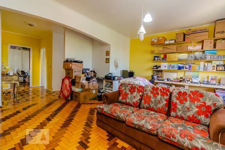 Sala de casa à venda com 3 quartos, 214m² em Partenon, Porto Alegre