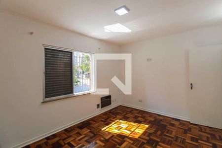 Casa para alugar com 3 quartos, 160m² em Quinta da Paineira, São Paulo