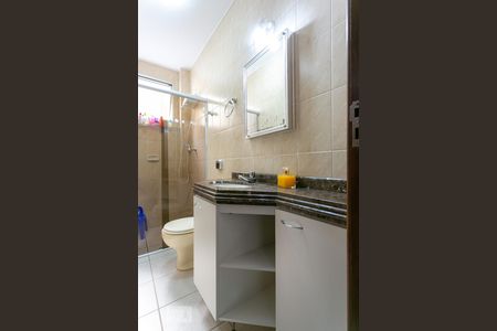 Banheiro de apartamento à venda com 3 quartos, 98m² em Silveira, Belo Horizonte