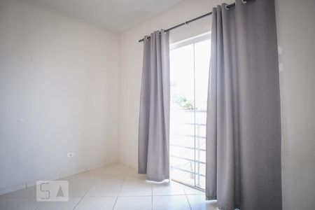 Quarto 2 de apartamento para alugar com 2 quartos, 50m² em Vila Ina, São José dos Pinhais