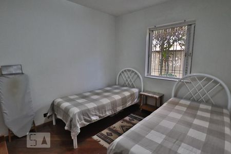 Quarto 1 de casa para alugar com 3 quartos, 220m² em Alto de Pinheiros, São Paulo