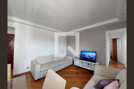 Sala de apartamento para alugar com 3 quartos, 82m² em Jardim Ubirajara, São Paulo