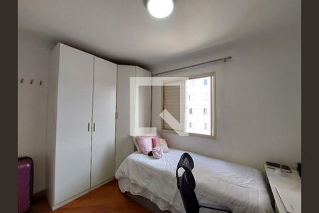 Quarto 1 de apartamento para alugar com 3 quartos, 82m² em Jardim Ubirajara, São Paulo