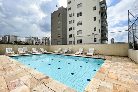 Piscina de apartamento à venda com 3 quartos, 90m² em Sumaré, São Paulo