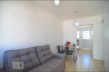Sala de apartamento à venda com 2 quartos, 51m² em Rio Branco, Canoas