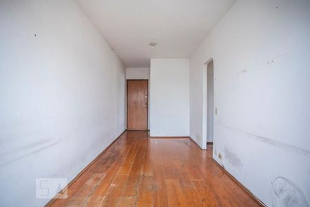 Sala de Estar de apartamento para alugar com 1 quarto, 45m² em Vila Guarani, São Paulo