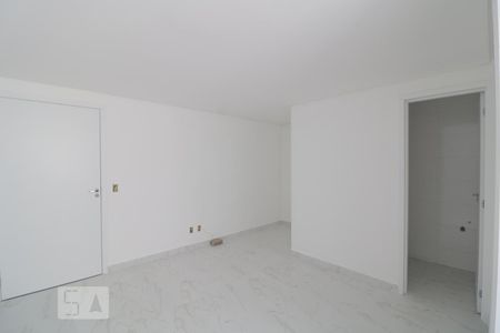 Sala e Cozinha  de apartamento para alugar com 1 quarto, 39m² em Vila Prudente, São Paulo