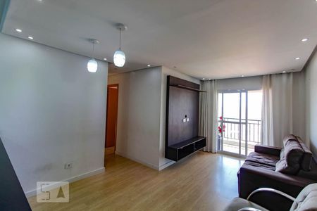 Apartamento para alugar com 73m², 3 quartos e 1 vagaSala