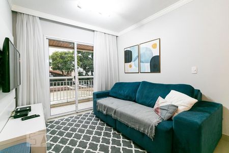 Sala de apartamento para alugar com 3 quartos, 80m² em Chácara Seis de Outubro, São Paulo