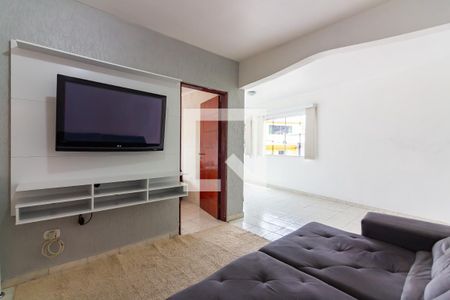 Sala de casa à venda com 3 quartos, 190m² em Padroeira, Osasco