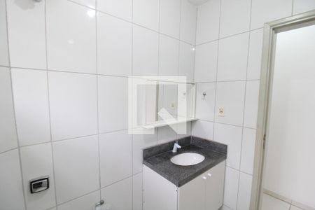 Banheiro de apartamento para alugar com 1 quarto, 56m² em Jardim São Paulo (zona Norte), São Paulo