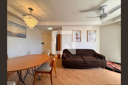 Sala de apartamento à venda com 3 quartos, 71m² em Parque Jaçatuba, Santo André