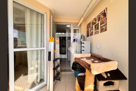 Sacada de apartamento à venda com 3 quartos, 71m² em Parque Jaçatuba, Santo André