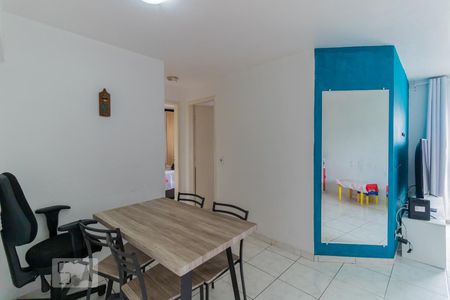 Sala de apartamento à venda com 2 quartos, 55m² em Jardim Maringa, São Paulo