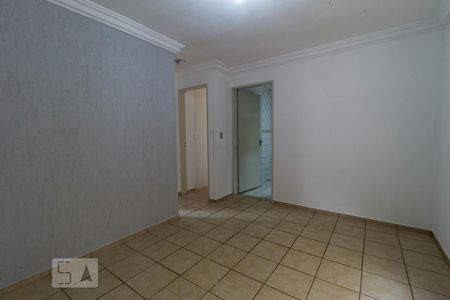 Sala de apartamento para alugar com 2 quartos, 55m² em Vila Pompéia, Campinas