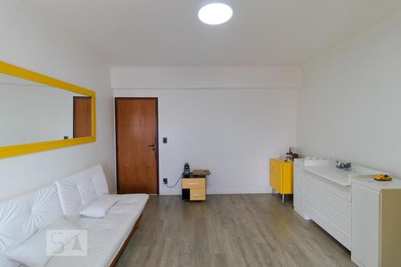 Sala de apartamento à venda com 2 quartos, 80m² em Vila Rossi, Campinas
