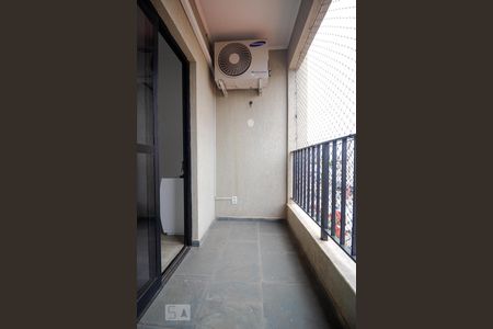 Sacada da Sala de apartamento à venda com 2 quartos, 80m² em Vila Rossi, Campinas