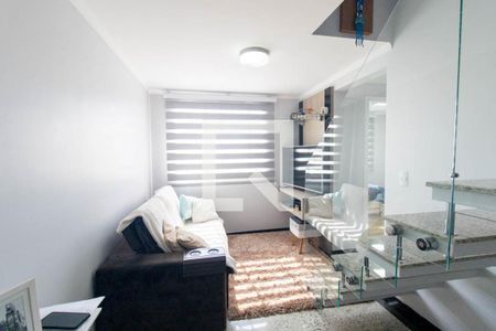 Sala de apartamento para alugar com 2 quartos, 75m² em Novo Mundo, Curitiba