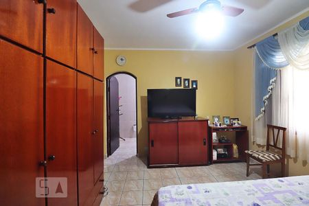 Quarto Suíte de casa à venda com 5 quartos, 392m² em Parque Oratorio, Santo André