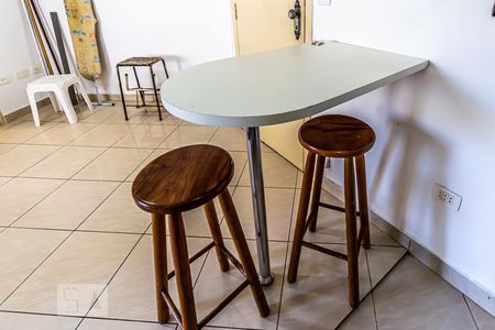 Apartamento à venda com 28m², 1 quarto e 1 vaga Apartamento à venda com 28m², 1 quarto e 1 vagaCozinha