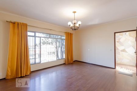Sala de casa para alugar com 4 quartos, 200m² em São João Climaco, São Paulo