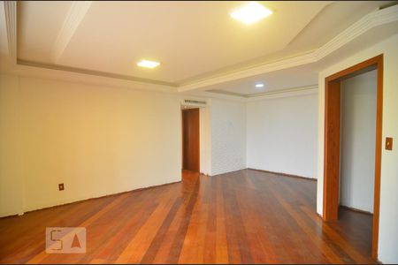 Sala de apartamento à venda com 3 quartos, 190m² em Centro, Canoas