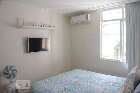 Quarto 1 com banheiro de apartamento para alugar com 3 quartos, 93m² em Imbuí, Salvador