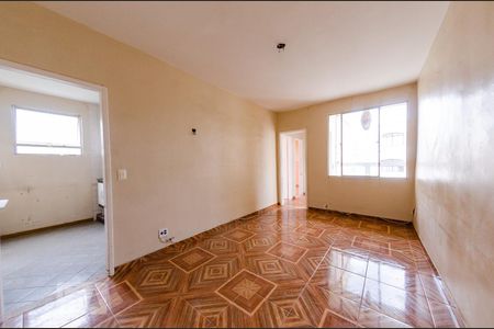 Apartamento à venda com 75m², 2 quartos e 1 vagaSala