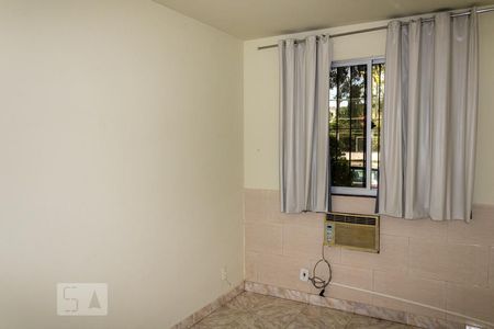 Quarto 1 de apartamento para alugar com 2 quartos, 45m² em Campo Grande, Rio de Janeiro