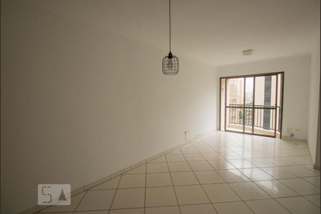 Sala de apartamento para alugar com 2 quartos, 75m² em Saúde, São Paulo