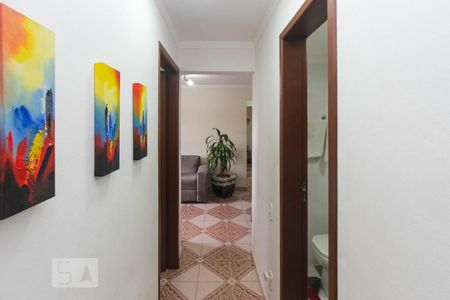 Corredor de apartamento para alugar com 2 quartos, 50m² em Vila Ivone, São Paulo