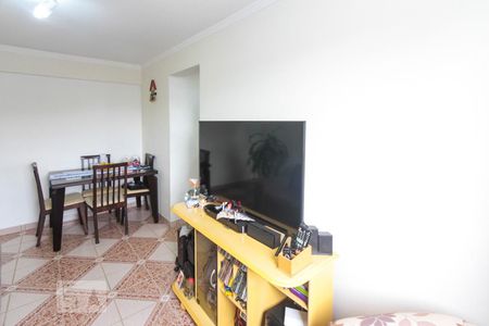 Sala de apartamento para alugar com 2 quartos, 50m² em Vila Ivone, São Paulo