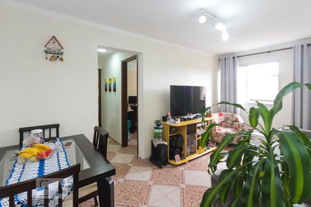 Sala de apartamento para alugar com 2 quartos, 50m² em Vila Ivone, São Paulo