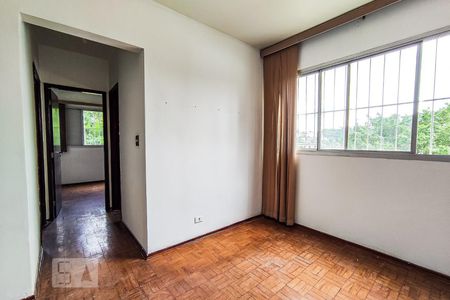 Sala de apartamento para alugar com 2 quartos, 63m² em Vila Santa Luzia, Taboão da Serra