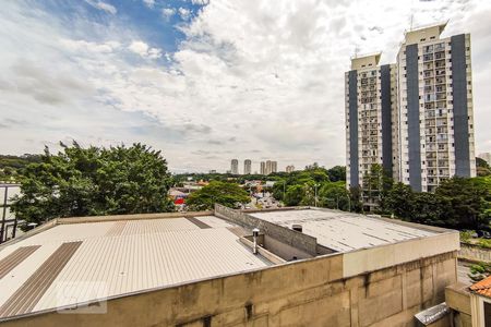 Vista da Sala de apartamento para alugar com 2 quartos, 63m² em Vila Santa Luzia, Taboão da Serra