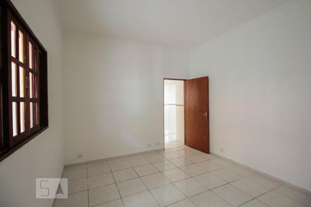 Quarto 2 de casa para alugar com 2 quartos, 70m² em Vila Santa Isabel, São Paulo