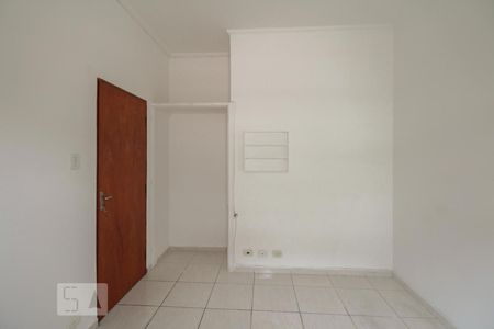 Quarto 1 de casa para alugar com 2 quartos, 70m² em Vila Santa Isabel, São Paulo