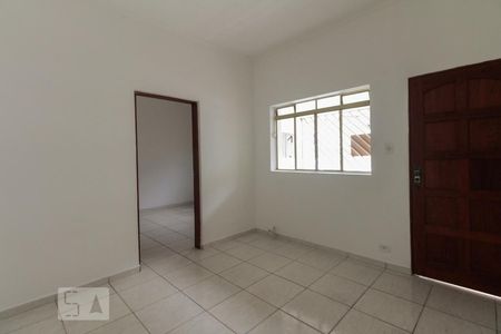 Sala  de casa para alugar com 2 quartos, 70m² em Vila Santa Isabel, São Paulo