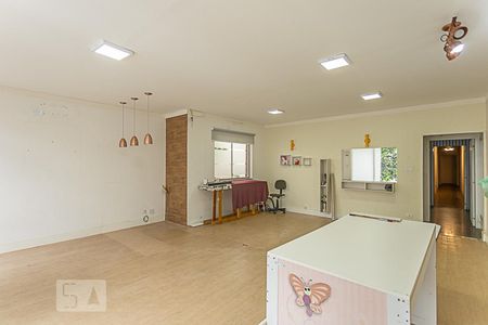 Sala de casa à venda com 3 quartos, 230m² em Alto da Lapa, São Paulo