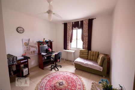 Suite  de casa para alugar com 3 quartos, 200m² em Jardim Ester, São Paulo
