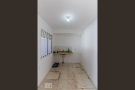 Cozinha de casa de condomínio para alugar com 2 quartos, 60m² em Jardim Ísis, Cotia