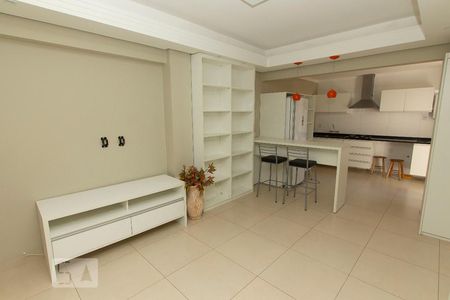 Sala de apartamento para alugar com 1 quarto, 80m² em Passo da Areia, Porto Alegre