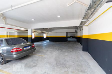 Garagem de apartamento para alugar com 2 quartos, 43m² em Penha de França, São Paulo