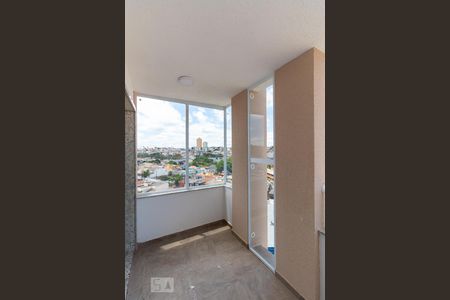 Elevador de apartamento para alugar com 2 quartos, 43m² em Penha de França, São Paulo