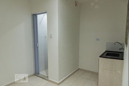 Sala/cozinha de kitnet/studio para alugar com 1 quarto, 50m² em Aclimação, São Paulo