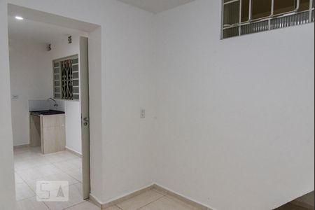 Quarto de kitnet/studio para alugar com 1 quarto, 50m² em Aclimação, São Paulo