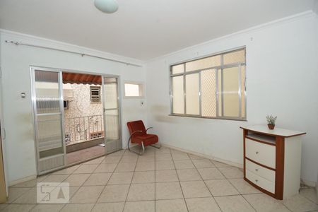 Quarto 1 de apartamento para alugar com 2 quartos, 70m² em Penha Circular, Rio de Janeiro